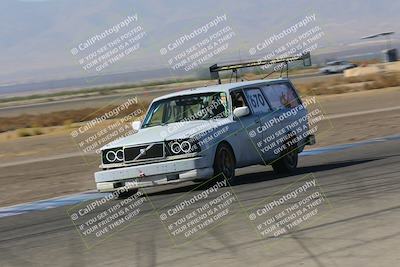 media/Oct-01-2022-24 Hours of Lemons (Sat) [[0fb1f7cfb1]]/10am (Front Straight)/